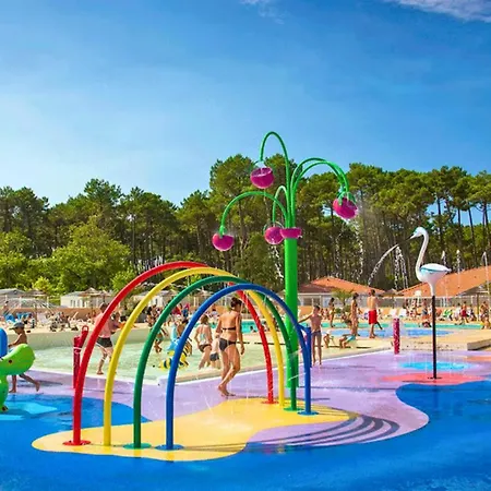 Campsite Mobil-Home Cosy Climatise 5 Pers - Terrasse Couverte - Plage Des Casernes A 800M Seignosse