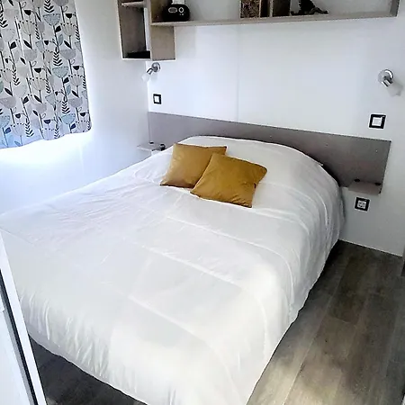 Mobil-home Cosy Climatise 5 Pers - Terrasse Couverte - Des Casernes A 800m