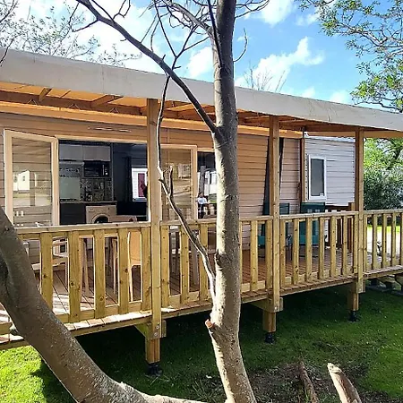 Campingplads Mobil-home Cosy Climatise 5 Pers - Terrasse Couverte - Des Casernes A 800m Seignosse